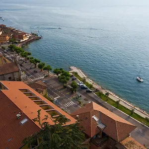 https://garda-family-house.hotelinveneto.com